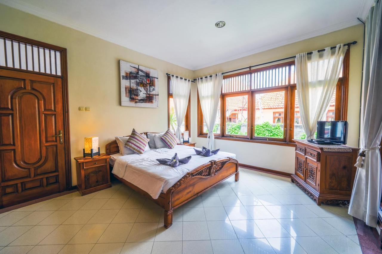 Villa Mica - Kuta - 5 Bedrooms - 5 Bathrooms - Great Location 外观 照片
